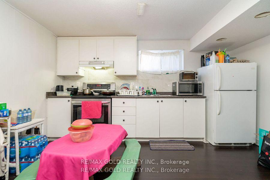 Photo 30 of 7563 Langworthy Drive, Mississauga, Malton — HOMEH