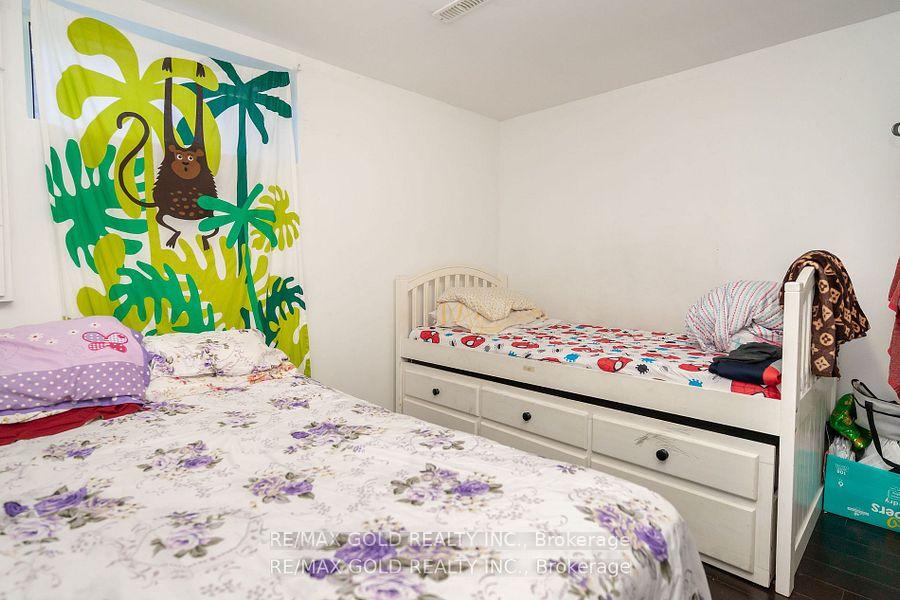 Photo 34 of 7563 Langworthy Drive, Mississauga, Malton — HOMEH