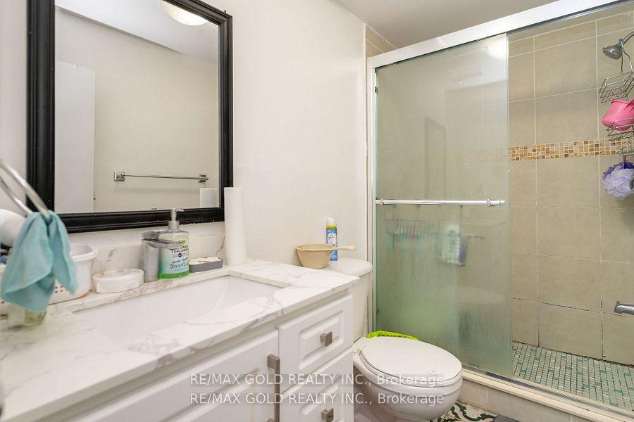 Photo 35 of 7563 Langworthy Drive, Mississauga, Malton — HOMEH