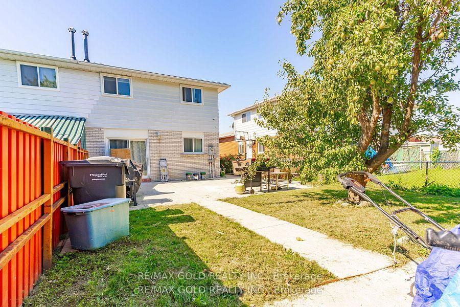 Photo 44 of 7563 Langworthy Drive, Mississauga, Malton — HOMEH