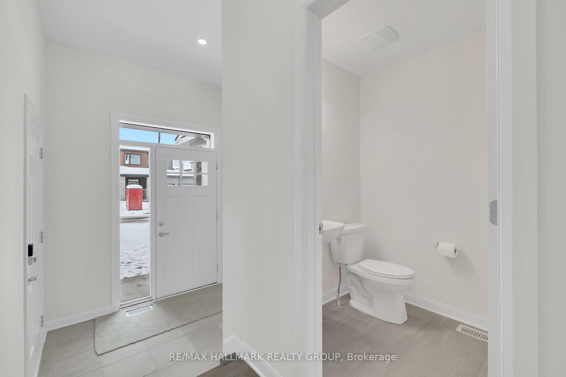 Photo 5 of 310 Establish Avenue, Ottawa, Avalon West — HOMEH