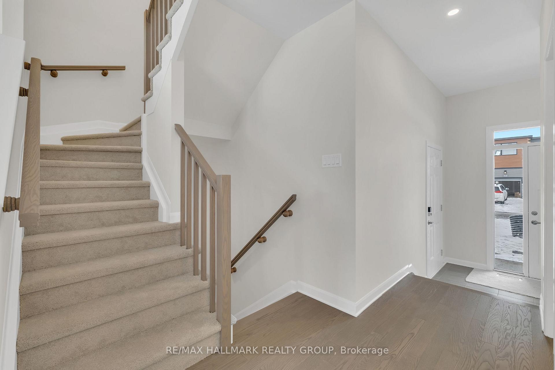 Photo 26 of 310 Establish Avenue, Ottawa, Avalon West — HOMEH