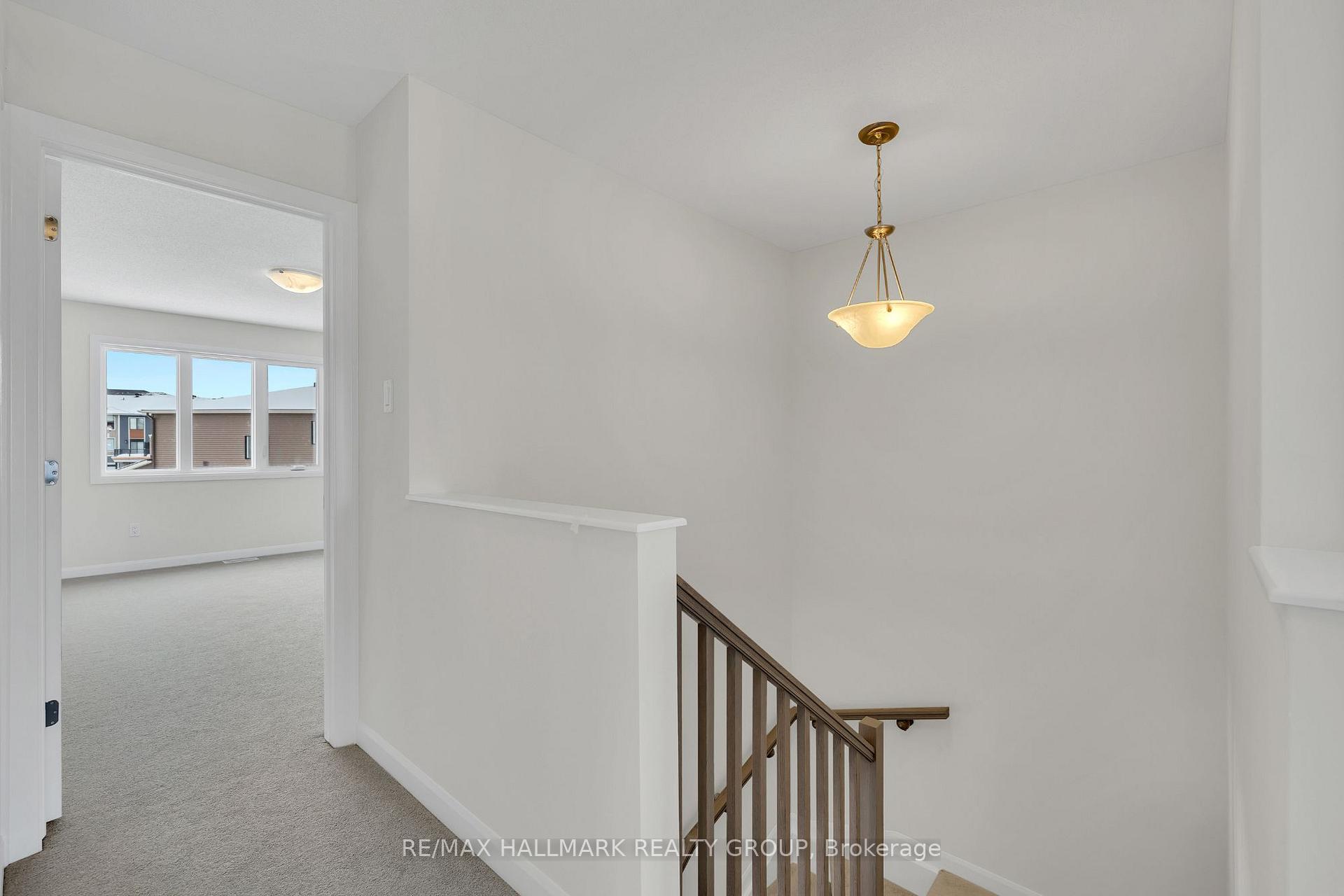Photo 28 of 310 Establish Avenue, Ottawa, Avalon West — HOMEH