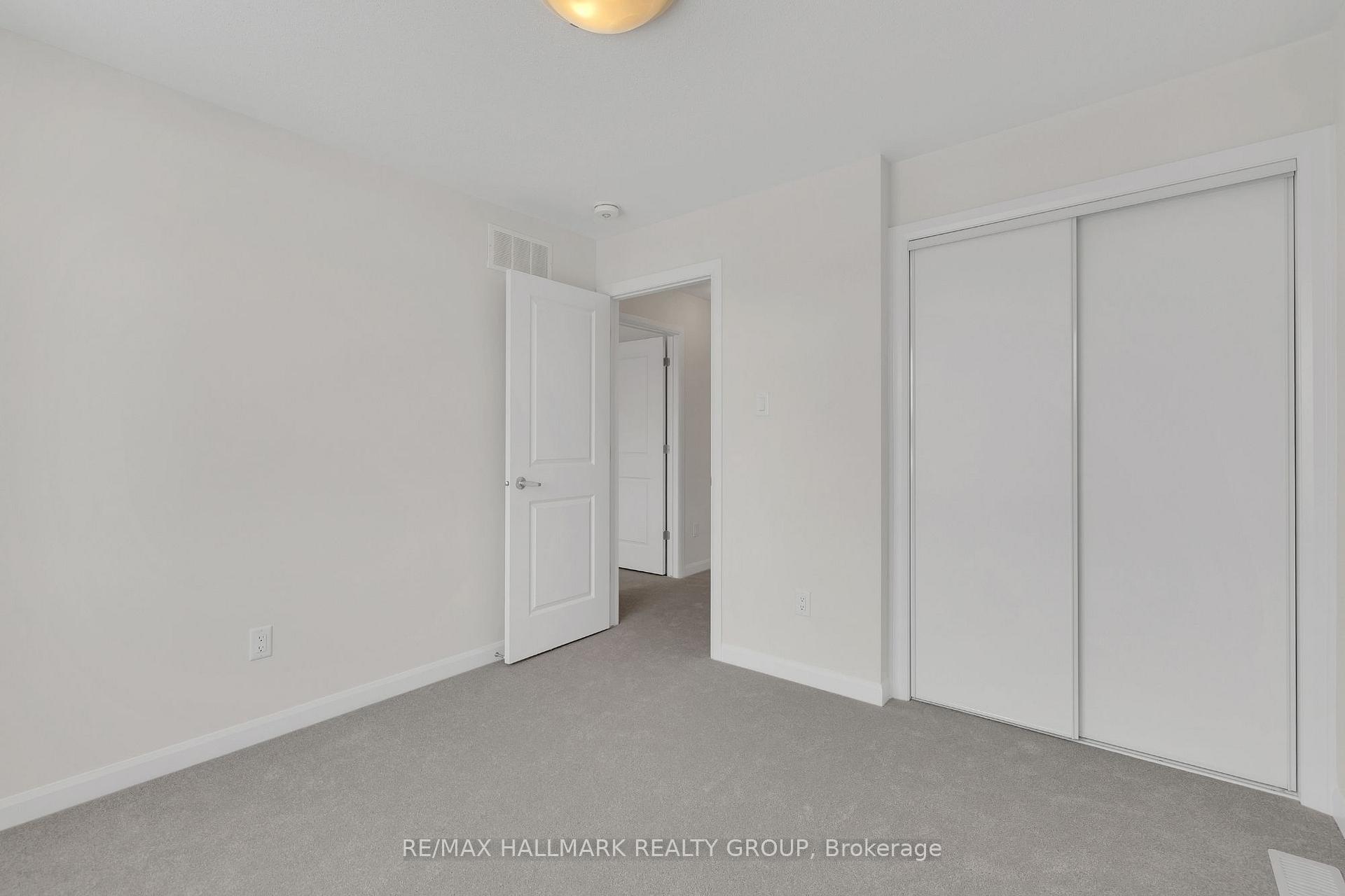 Photo 34 of 310 Establish Avenue, Ottawa, Avalon West — HOMEH