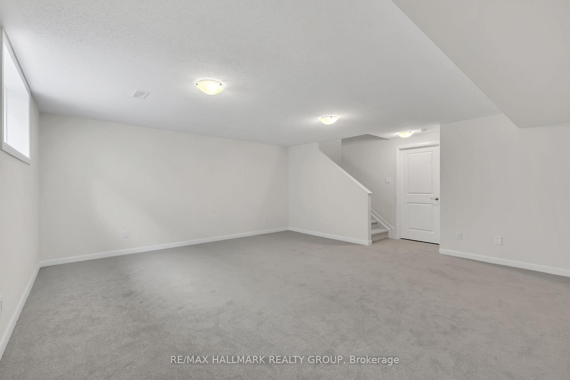 Photo 38 of 310 Establish Avenue, Ottawa, Avalon West — HOMEH