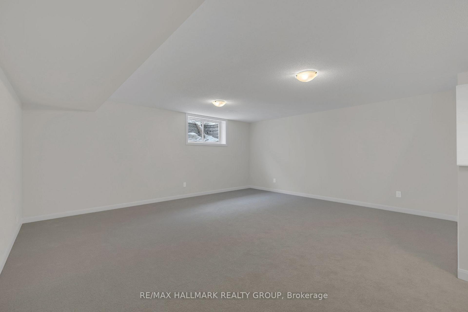 Photo 39 of 310 Establish Avenue, Ottawa, Avalon West — HOMEH
