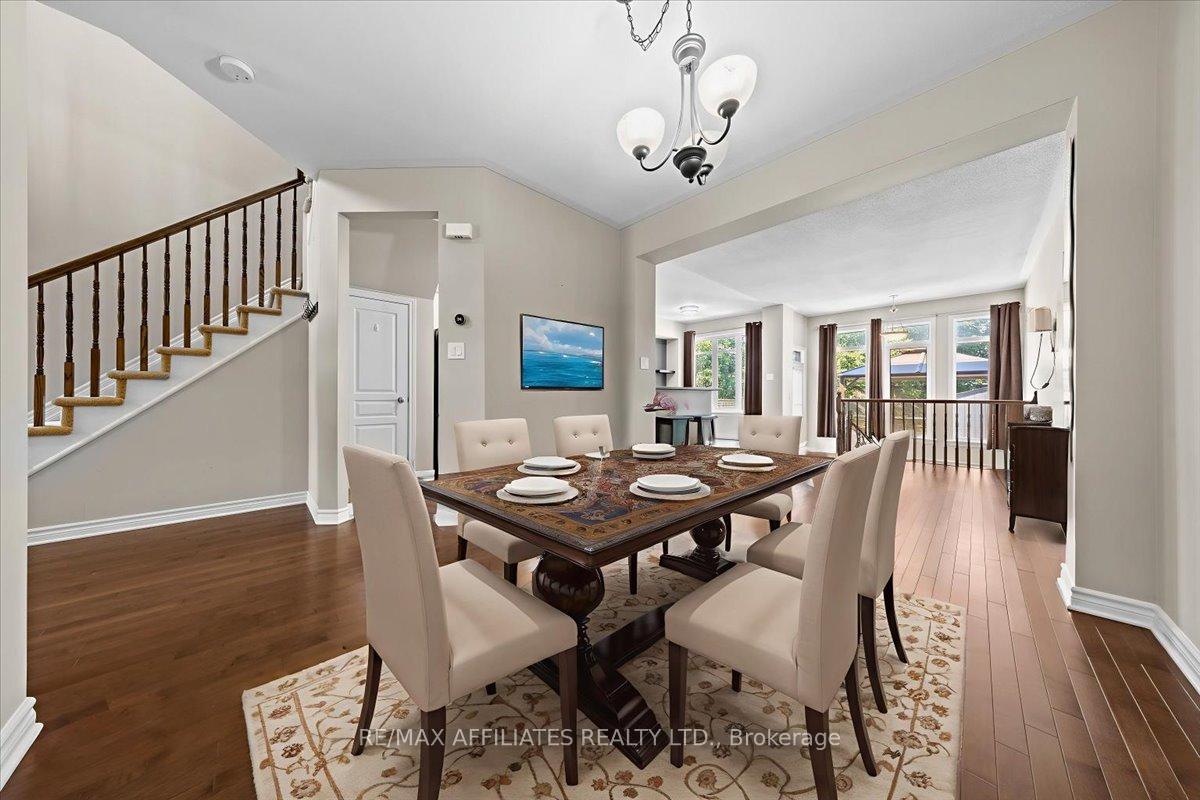 Photo 11 of 628 Everlasting Crescent, Ottawa, Springridge/East Village — HOMEH