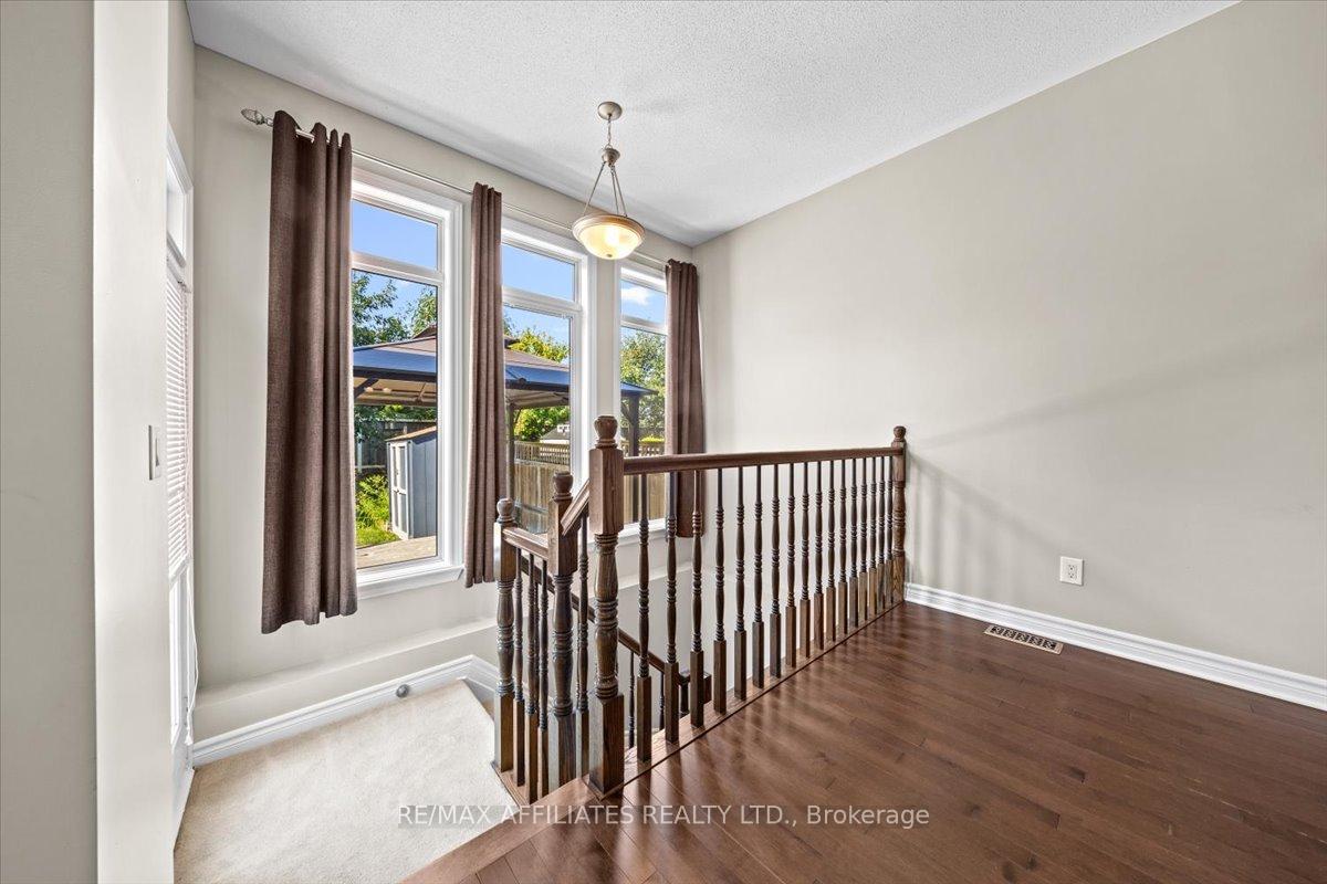 Photo 27 of 628 Everlasting Crescent, Ottawa, Springridge/East Village — HOMEH