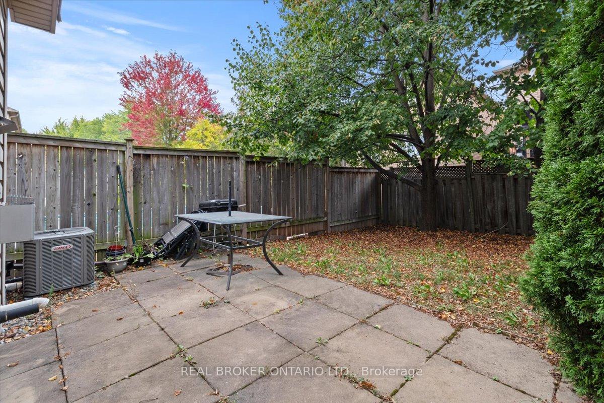 Photo 22 of 2069 Glenhampton Road, Oakville, Westmount — HOMEH