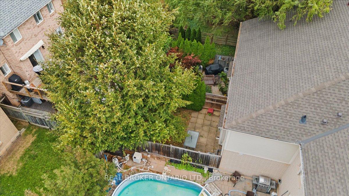 Photo 24 of 2069 Glenhampton Road, Oakville, Westmount — HOMEH