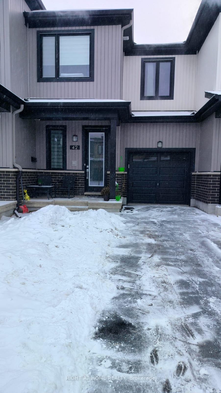 Photo 1 of 42 Jargeau Road, Ottawa, Chapel Hill South - Orleans Village — HOMEH