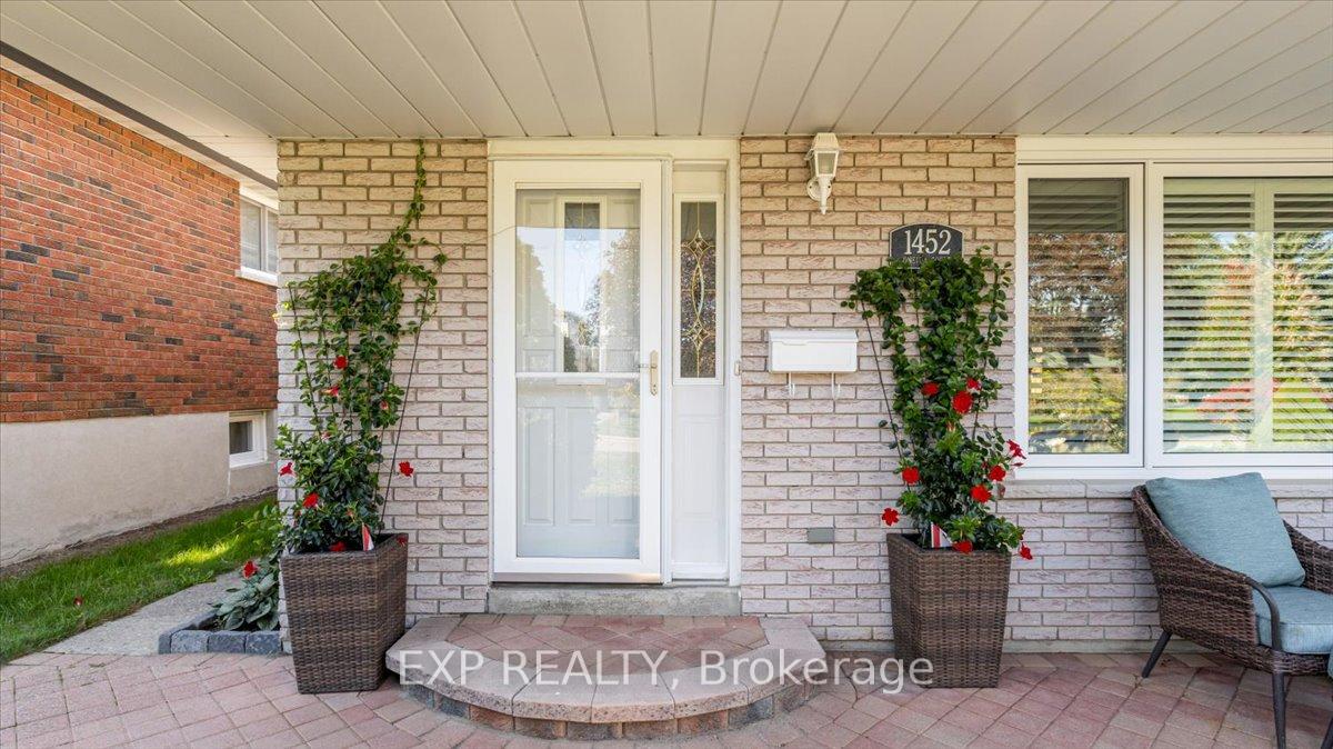 Photo 2 of 1452 Oneida Court, Oshawa, Samac — HOMEH