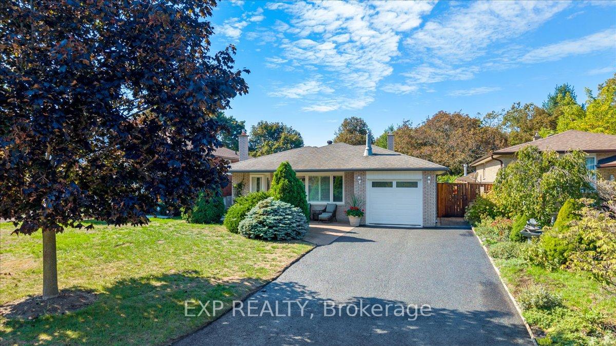 Photo 3 of 1452 Oneida Court, Oshawa, Samac — HOMEH