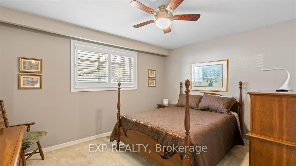 Photo 18 of 1452 Oneida Court, Oshawa, Samac — HOMEH