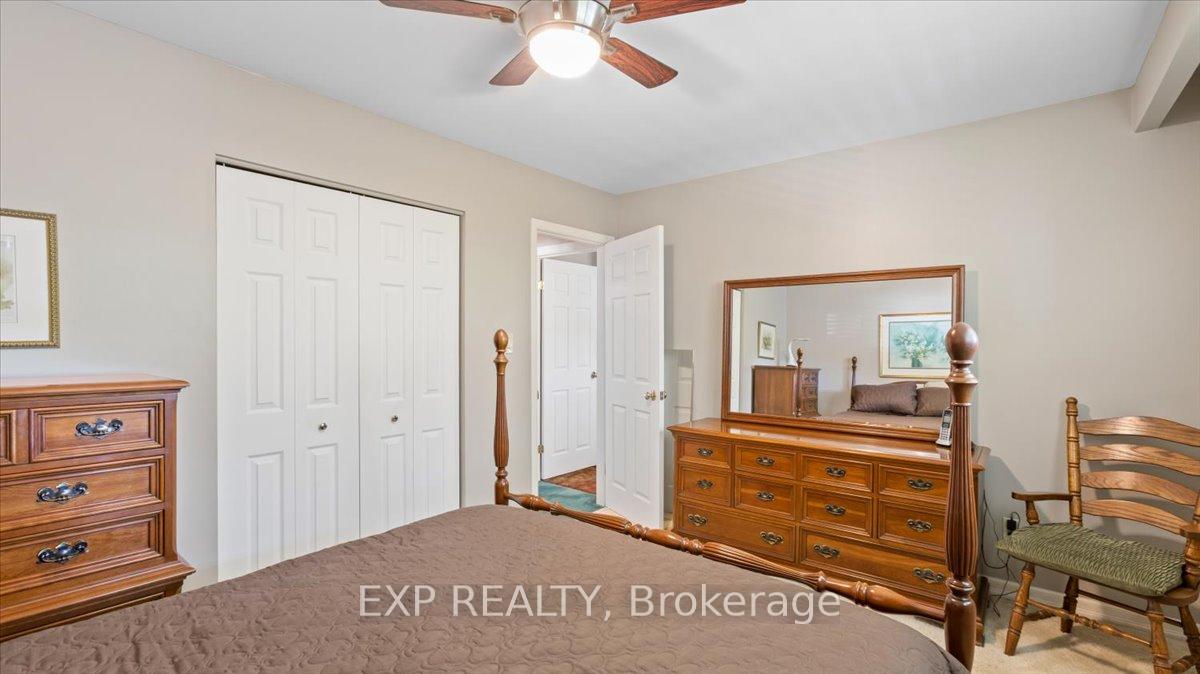 Photo 19 of 1452 Oneida Court, Oshawa, Samac — HOMEH
