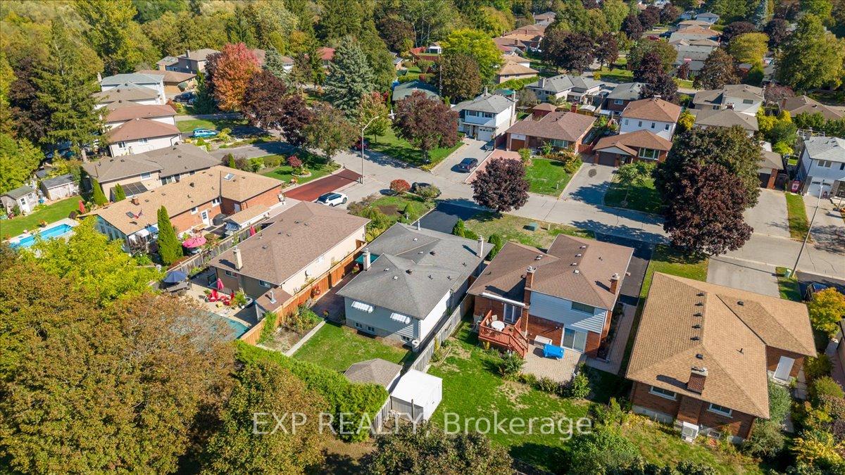 Photo 44 of 1452 Oneida Court, Oshawa, Samac — HOMEH