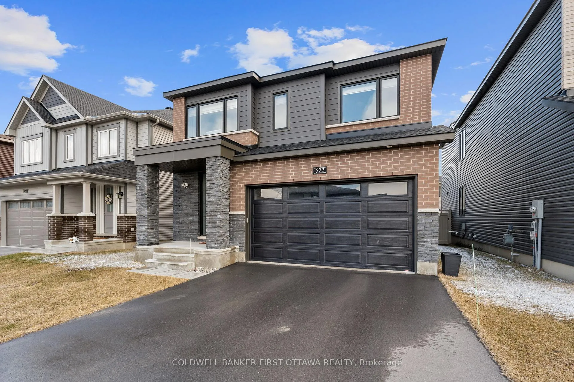 Photo 2 of 522 Anchor Circle, Ottawa, Mahogany Community — HOMEH