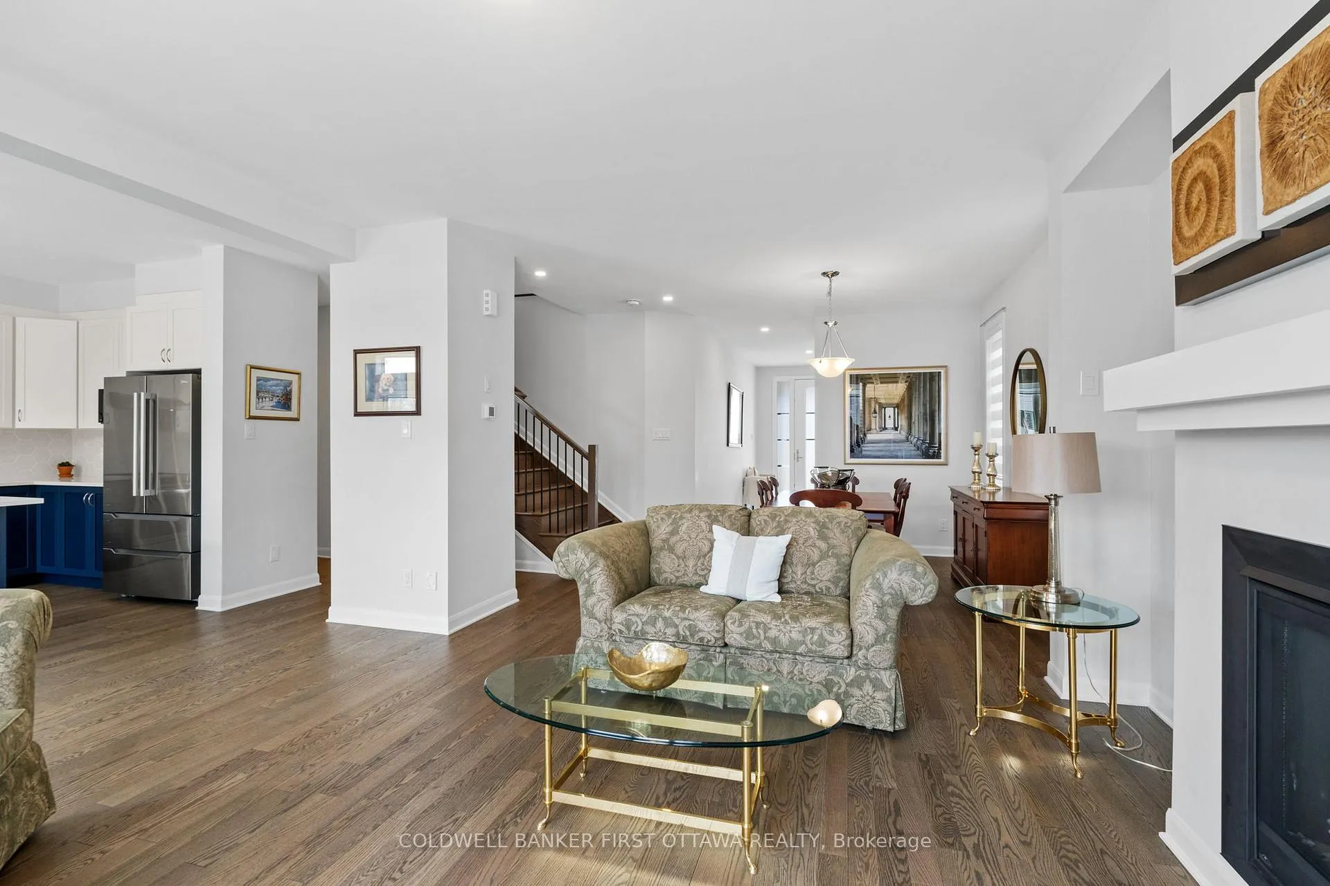 Photo 13 of 522 Anchor Circle, Ottawa, Mahogany Community — HOMEH