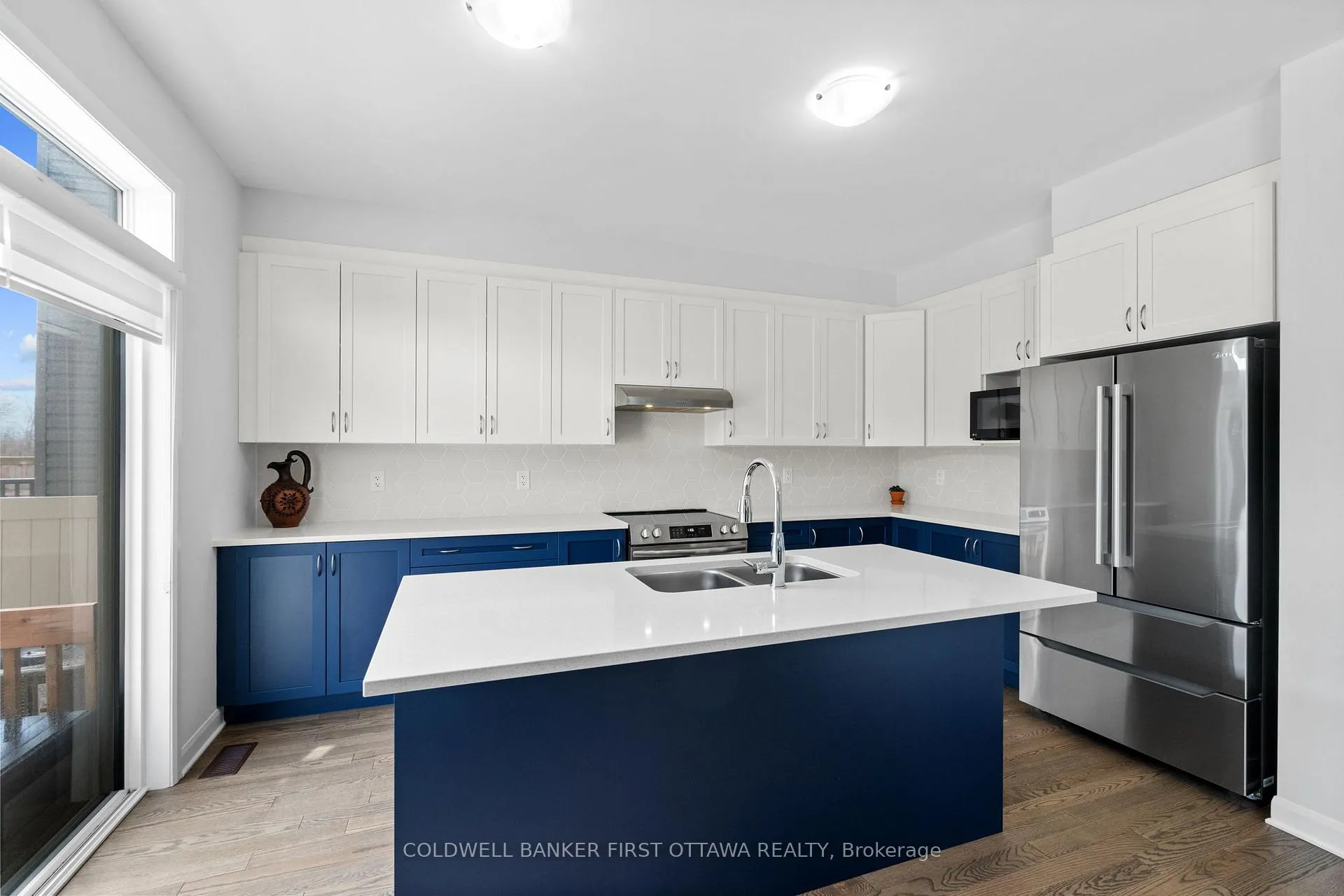 Photo 16 of 522 Anchor Circle, Ottawa, Mahogany Community — HOMEH