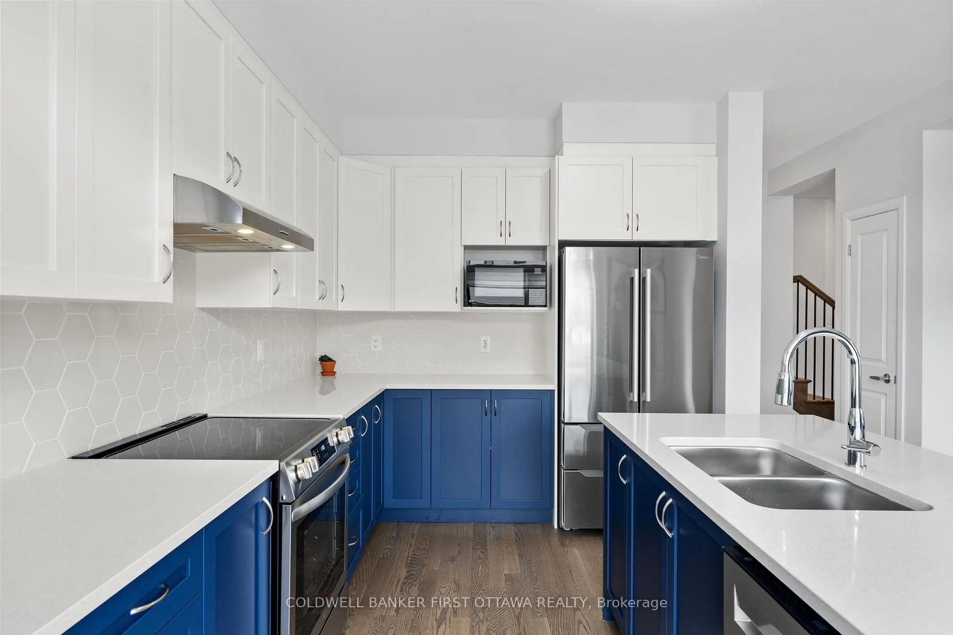Photo 17 of 522 Anchor Circle, Ottawa, Mahogany Community — HOMEH