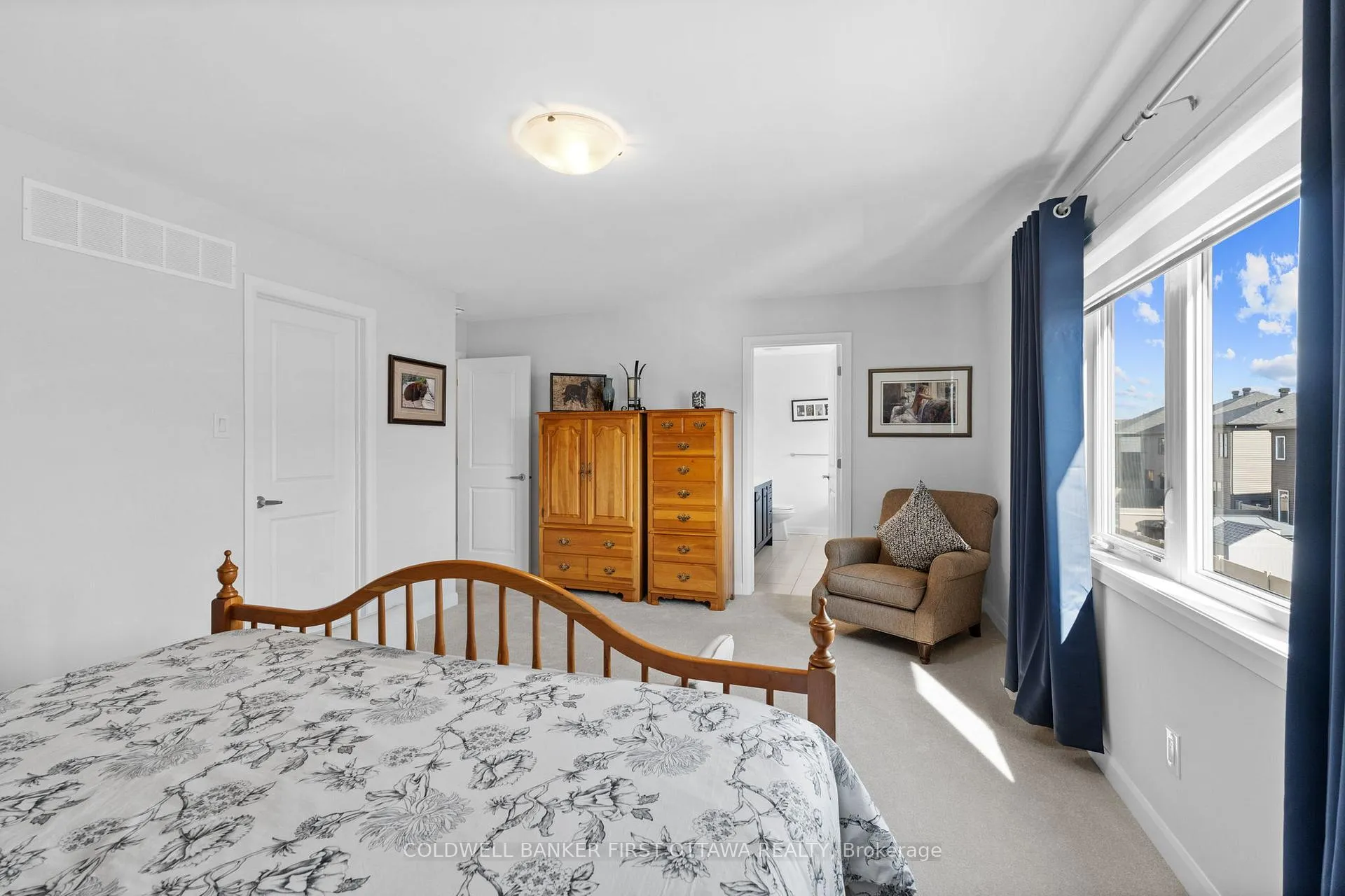 Photo 29 of 522 Anchor Circle, Ottawa, Mahogany Community — HOMEH