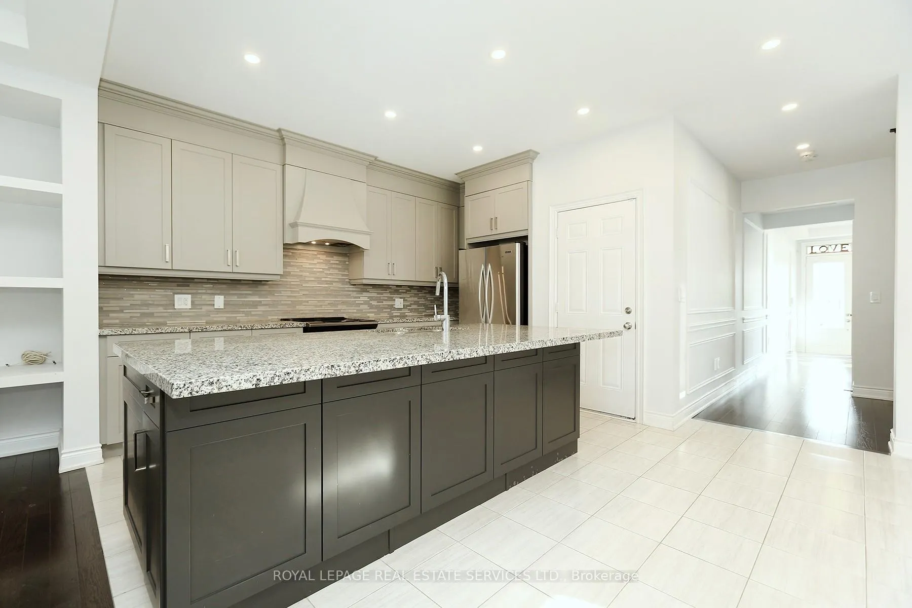 Photo 6 of 3134 Post Road, Oakville, Glenorchy — HOMEH