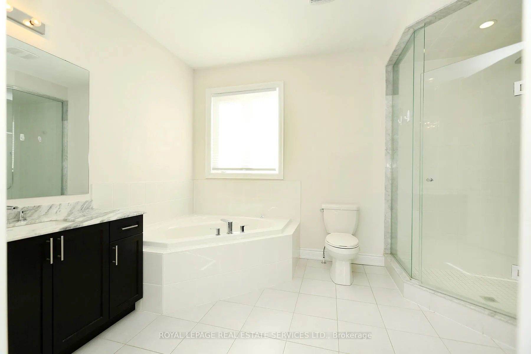 Photo 18 of 3134 Post Road, Oakville, Glenorchy — HOMEH