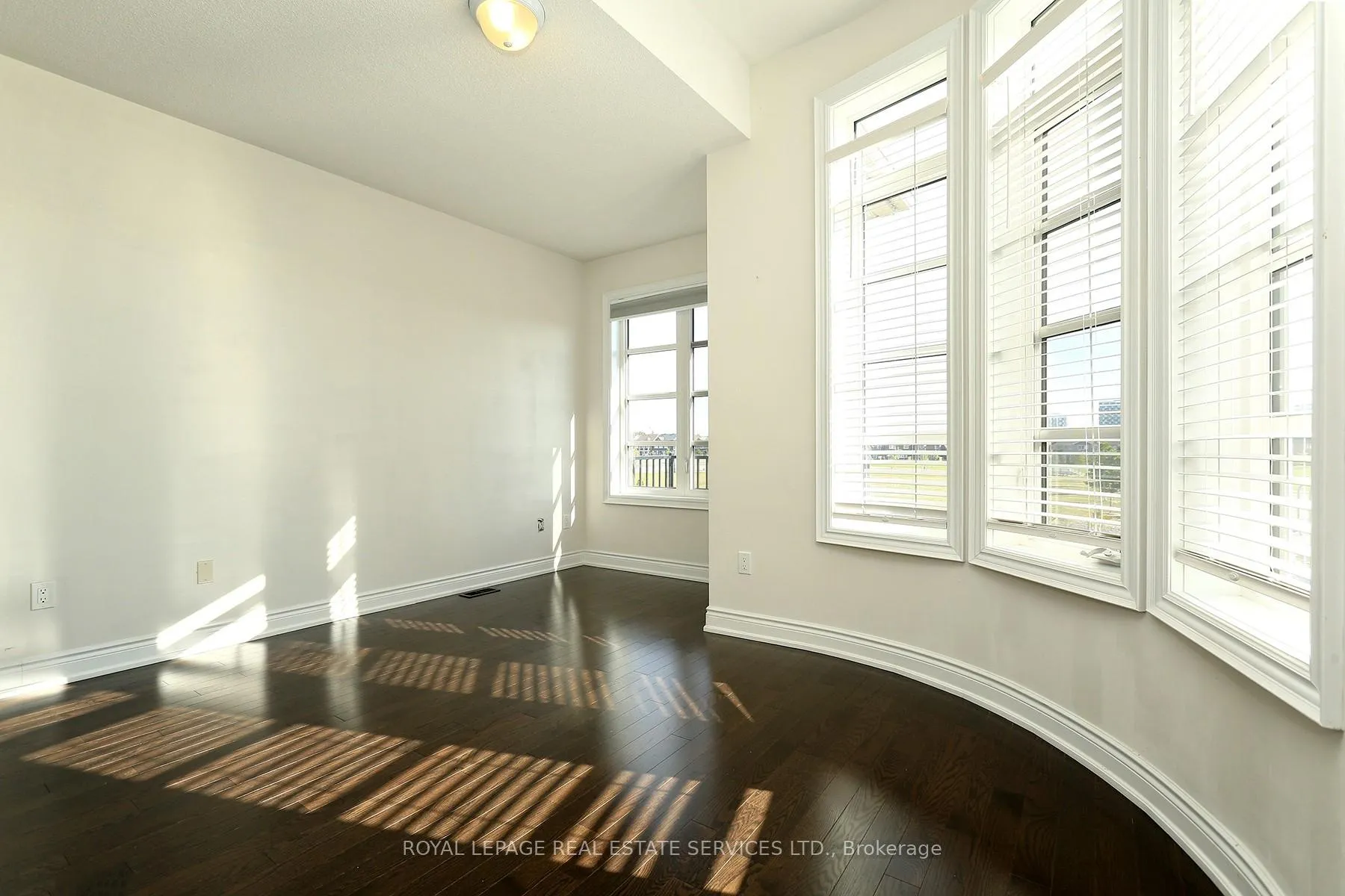 Photo 27 of 3134 Post Road, Oakville, Glenorchy — HOMEH