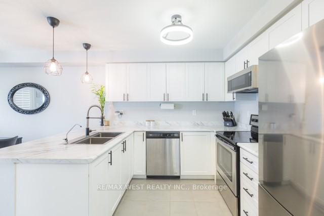 Photo 5 of 1669 Copeland Circle, Milton, Clarke — HOMEH
