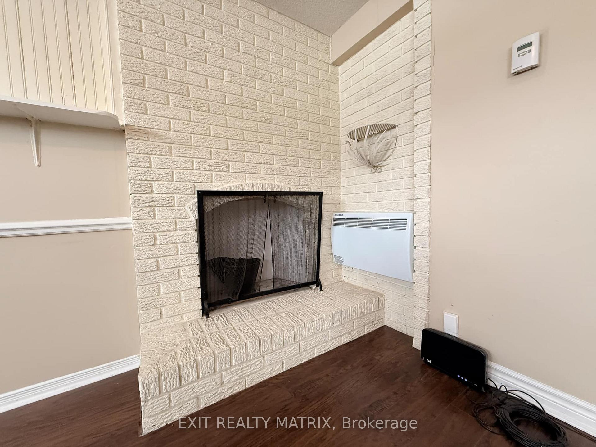 Photo 6 of Unit B, 325 Amiens Street, Ottawa, Bilberry Creek/Queenswood Heights — HOMEH