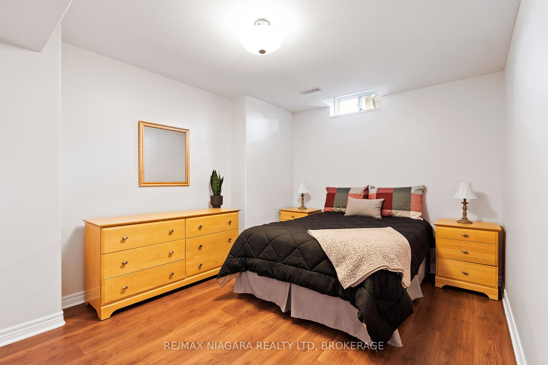 Photo 34 of 37 Buckley Terrace, Pelham, Fonthill — HOMEH