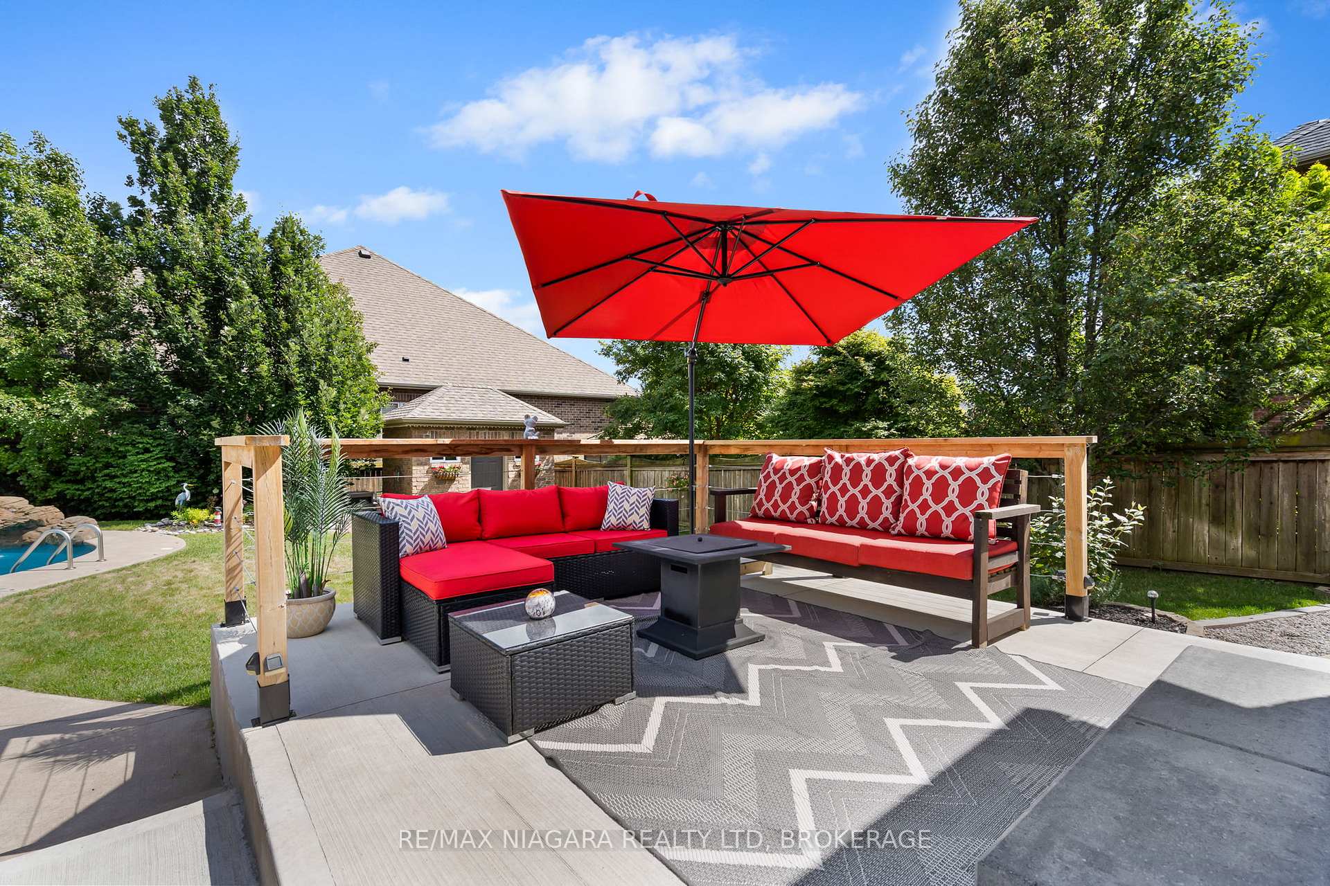 Photo 36 of 37 Buckley Terrace, Pelham, Fonthill — HOMEH