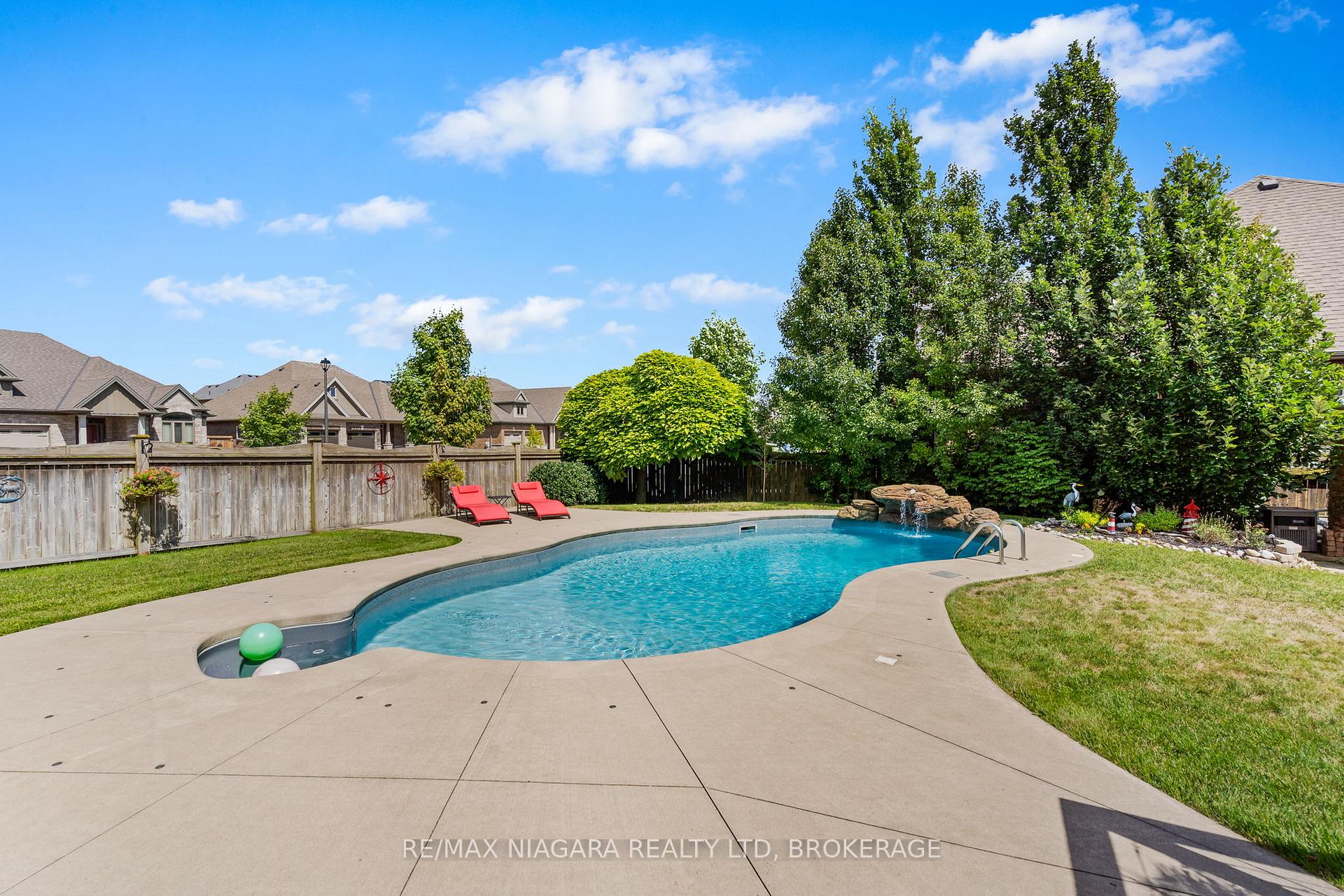 Photo 37 of 37 Buckley Terrace, Pelham, Fonthill — HOMEH