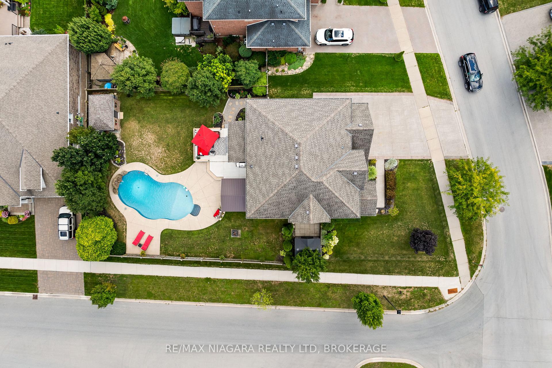 Photo 45 of 37 Buckley Terrace, Pelham, Fonthill — HOMEH
