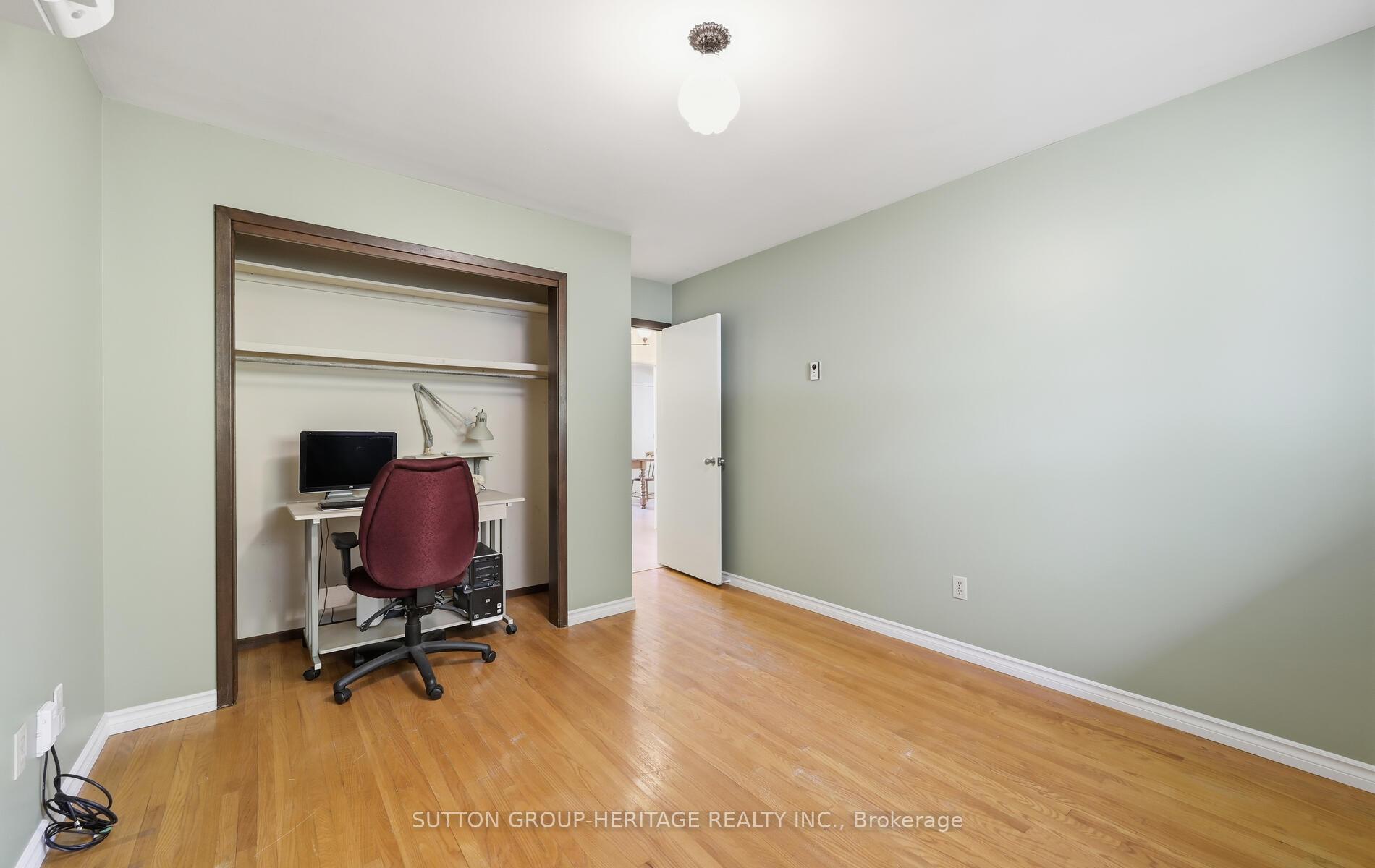 Photo 18 of 253 Fairlawn Court, Oshawa, McLaughlin — HOMEH