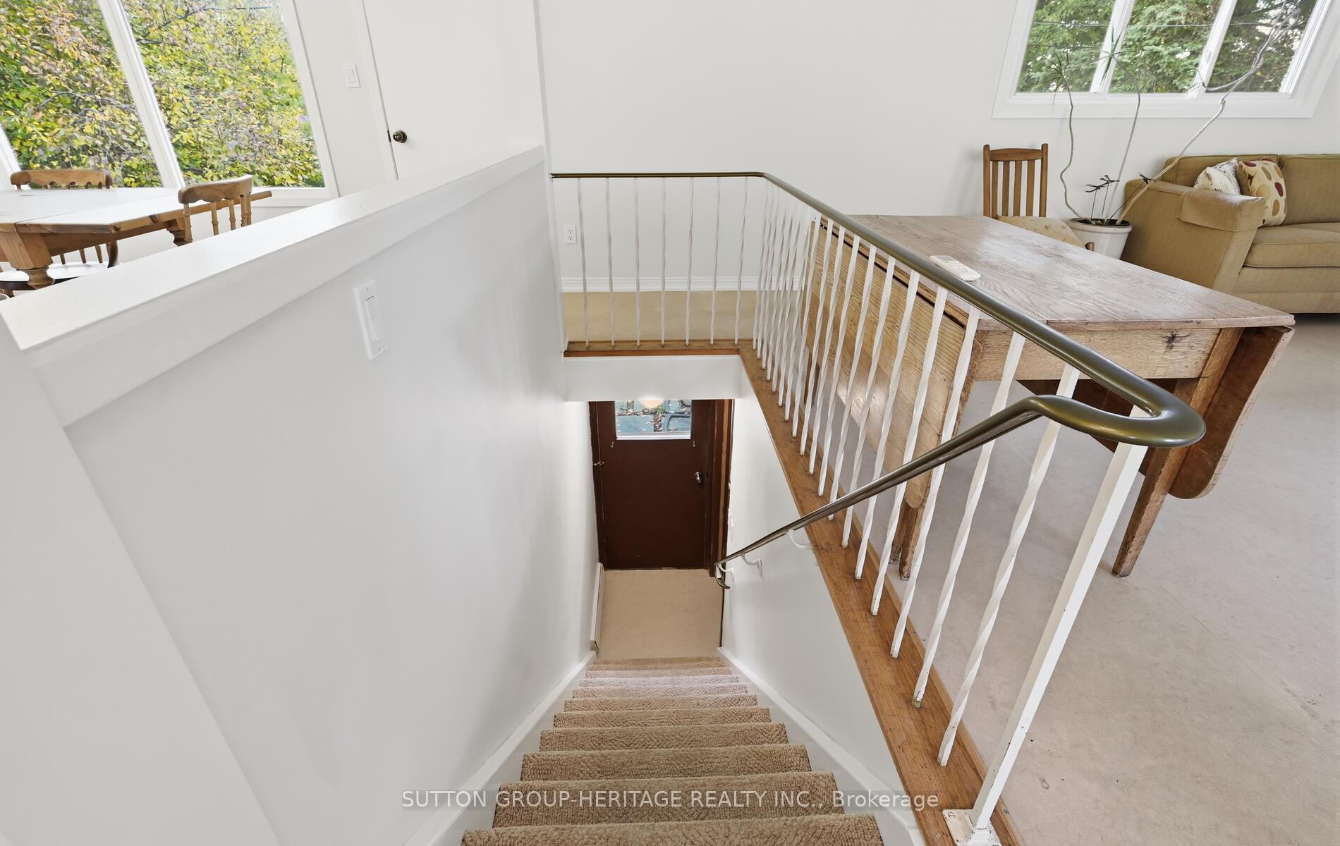 Photo 20 of 253 Fairlawn Court, Oshawa, McLaughlin — HOMEH