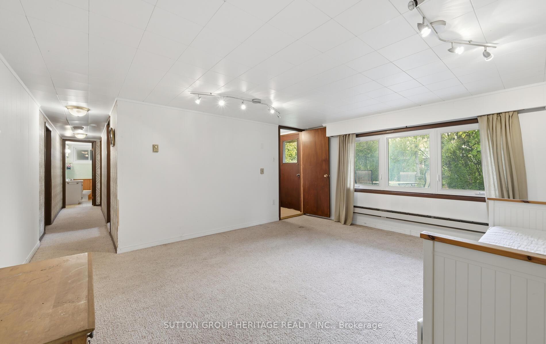 Photo 22 of 253 Fairlawn Court, Oshawa, McLaughlin — HOMEH