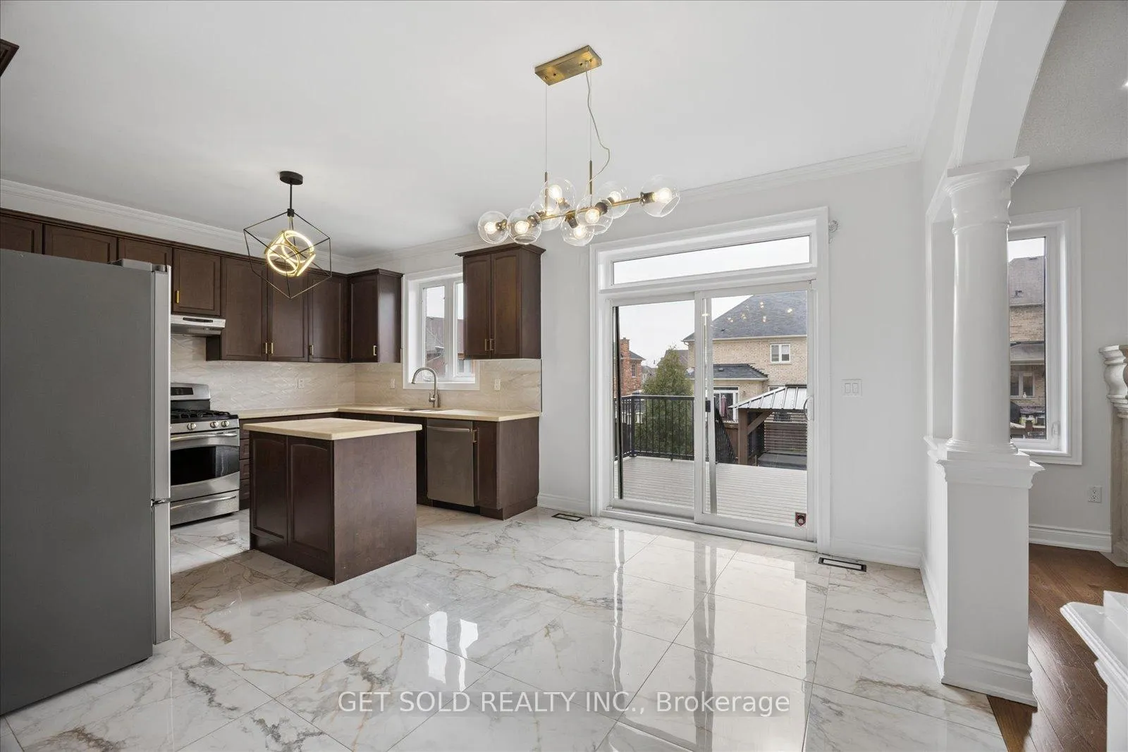 Photo 11 of 11 Maybeck Drive, Brampton, Credit Valley — HOMEH