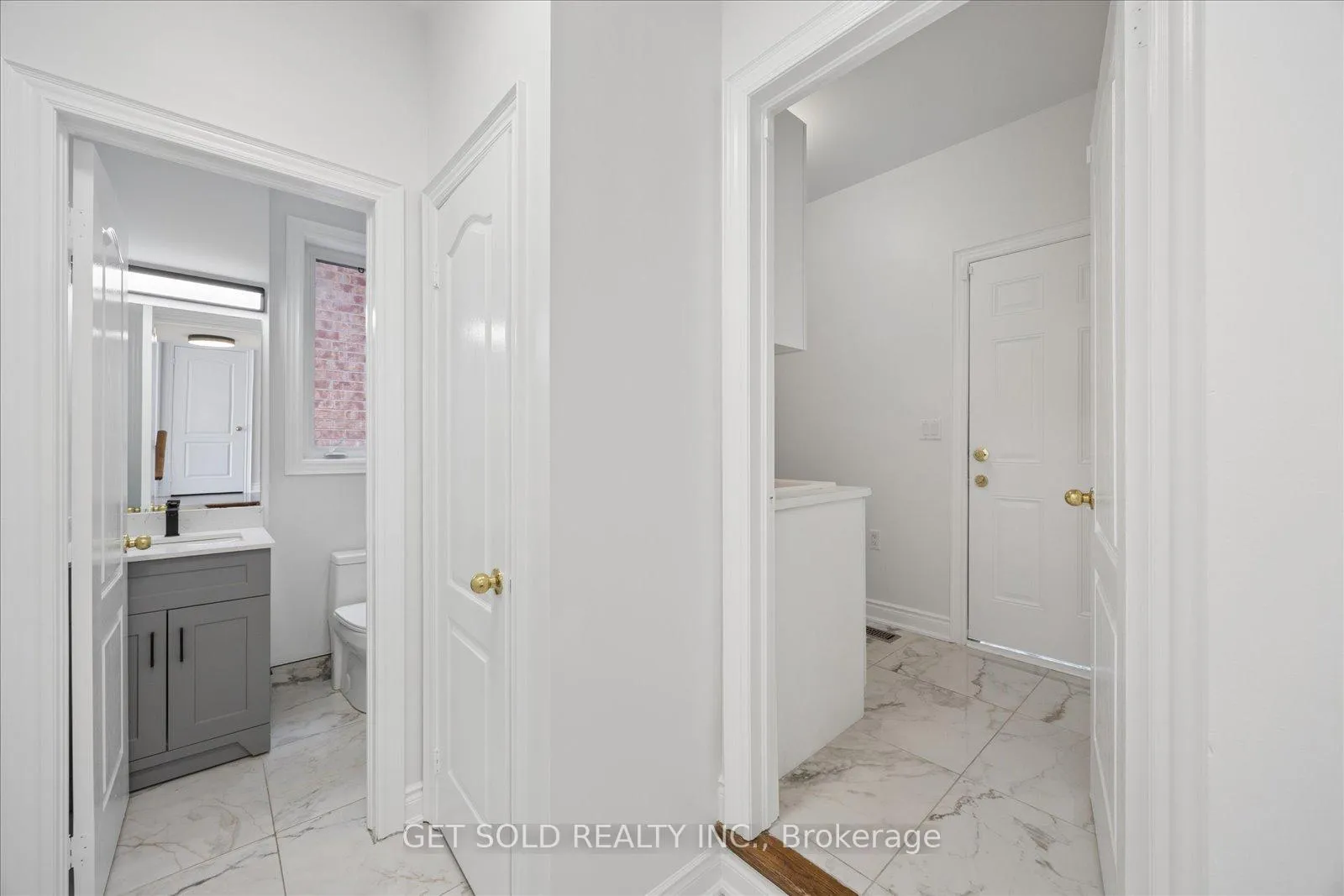 Photo 20 of 11 Maybeck Drive, Brampton, Credit Valley — HOMEH
