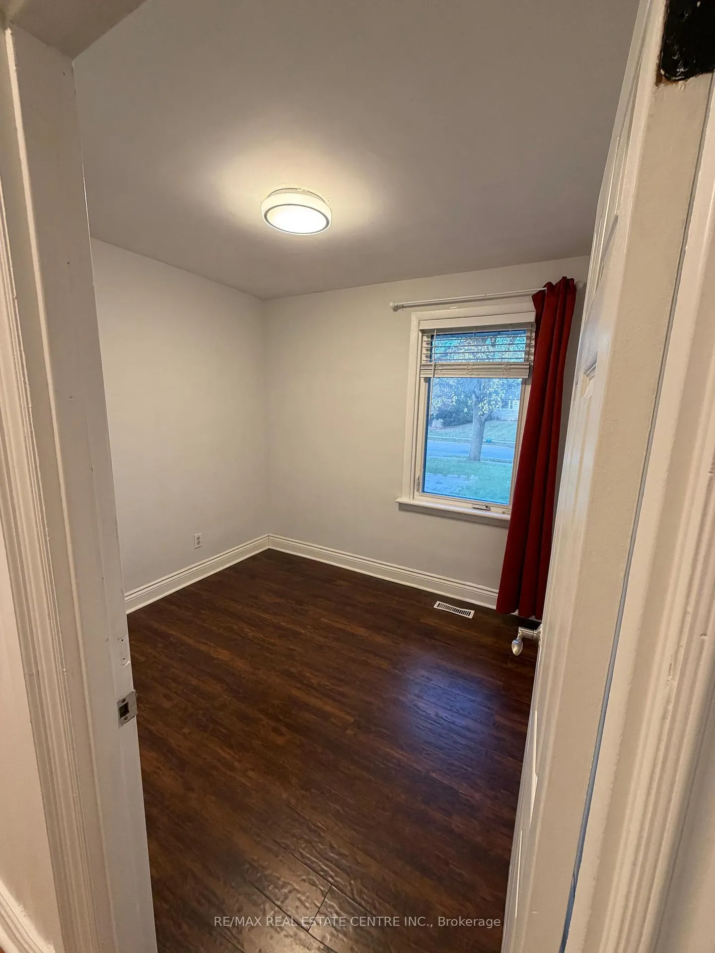 Photo 12 of 1462 Sixth Line, Oakville, College Park — HOMEH