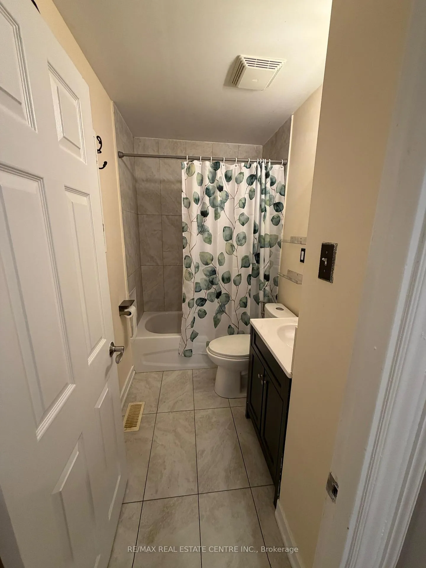 Photo 15 of 1462 Sixth Line, Oakville, College Park — HOMEH