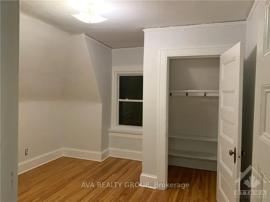 Photo 11 of Unit 4, 400 O'Connor Street, Ottawa, Ottawa Centre — HOMEH