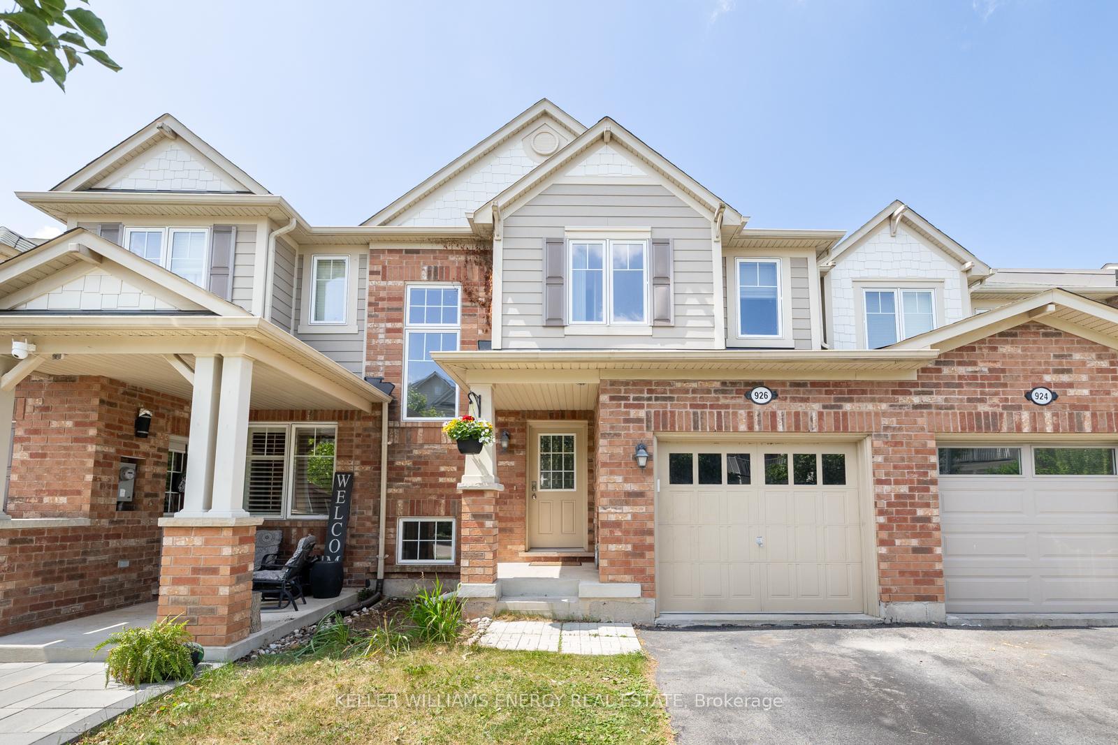 Front of 926 Burrows Gate