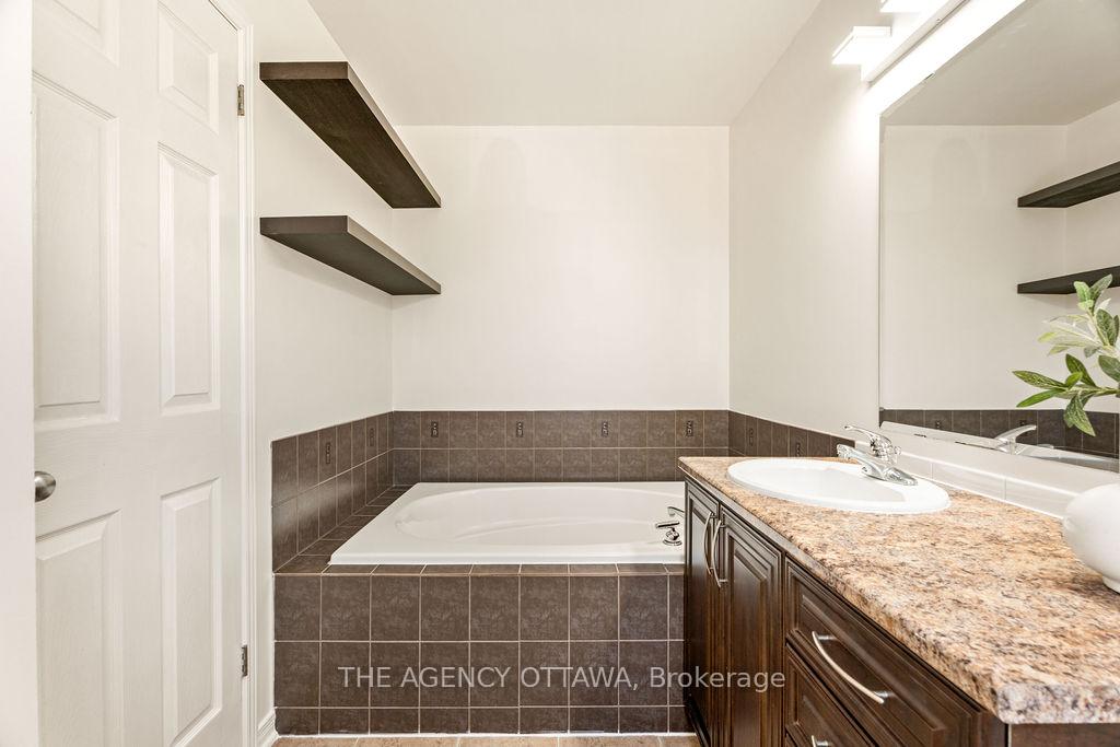 Photo 33 of 277 Branthaven Street, Ottawa, Avalon East — HOMEH