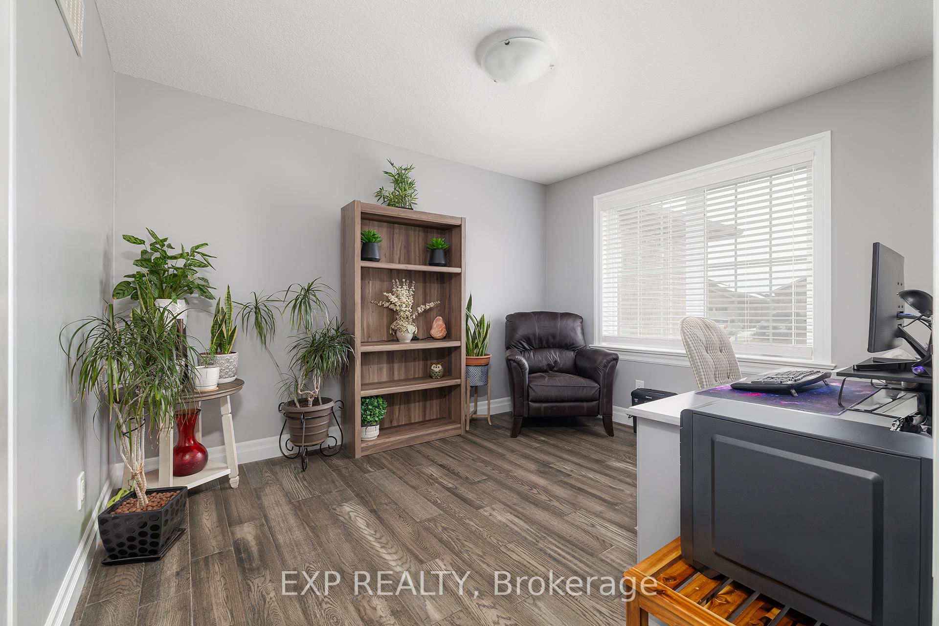 Photo 14 of 360 Krotz Street E, North Perth, Listowel — HOMEH