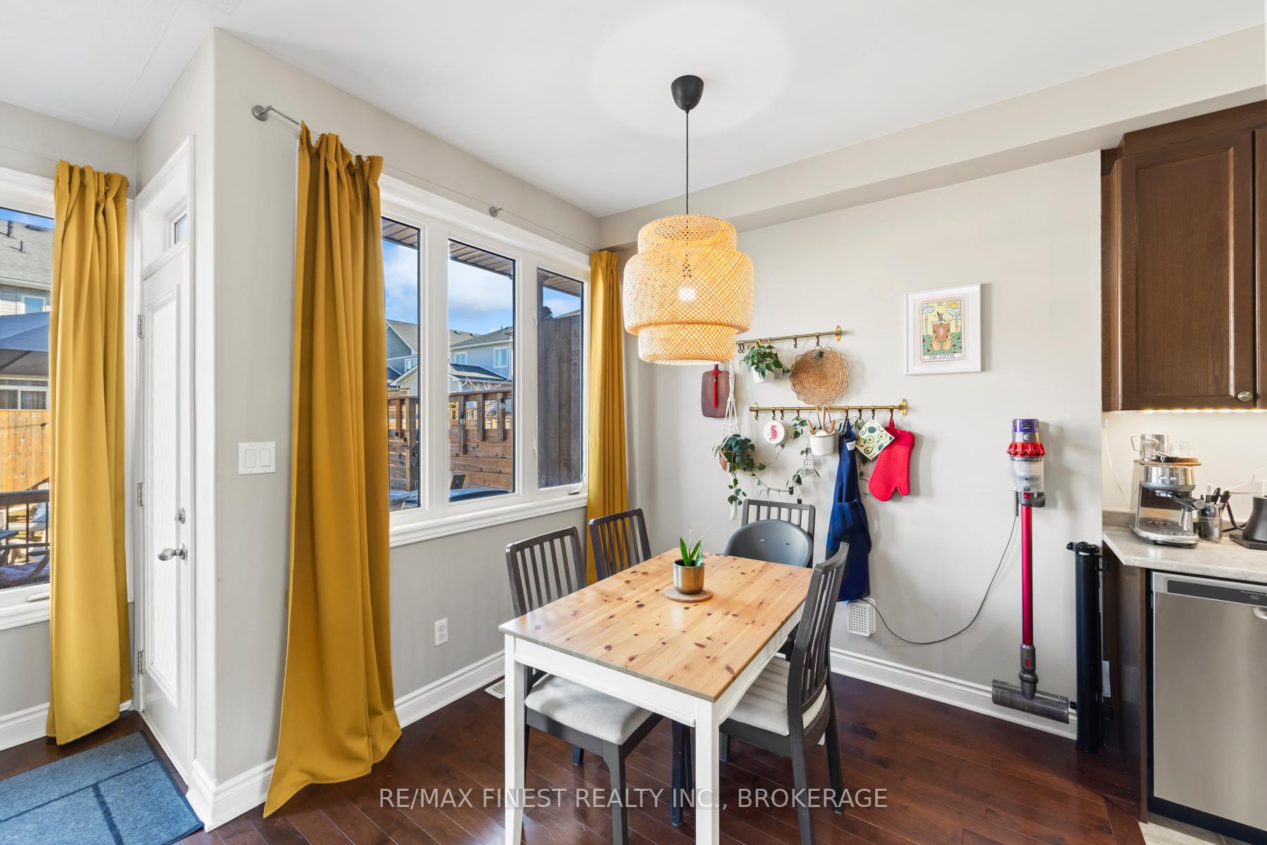 Photo 17 of 312 Janette Street, Kingston, City Northwest — HOMEH