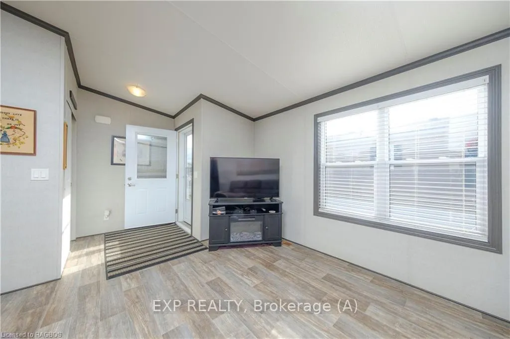 Photo 4 of 112 Meadowview Lane, North Perth, Elma — HOMEH
