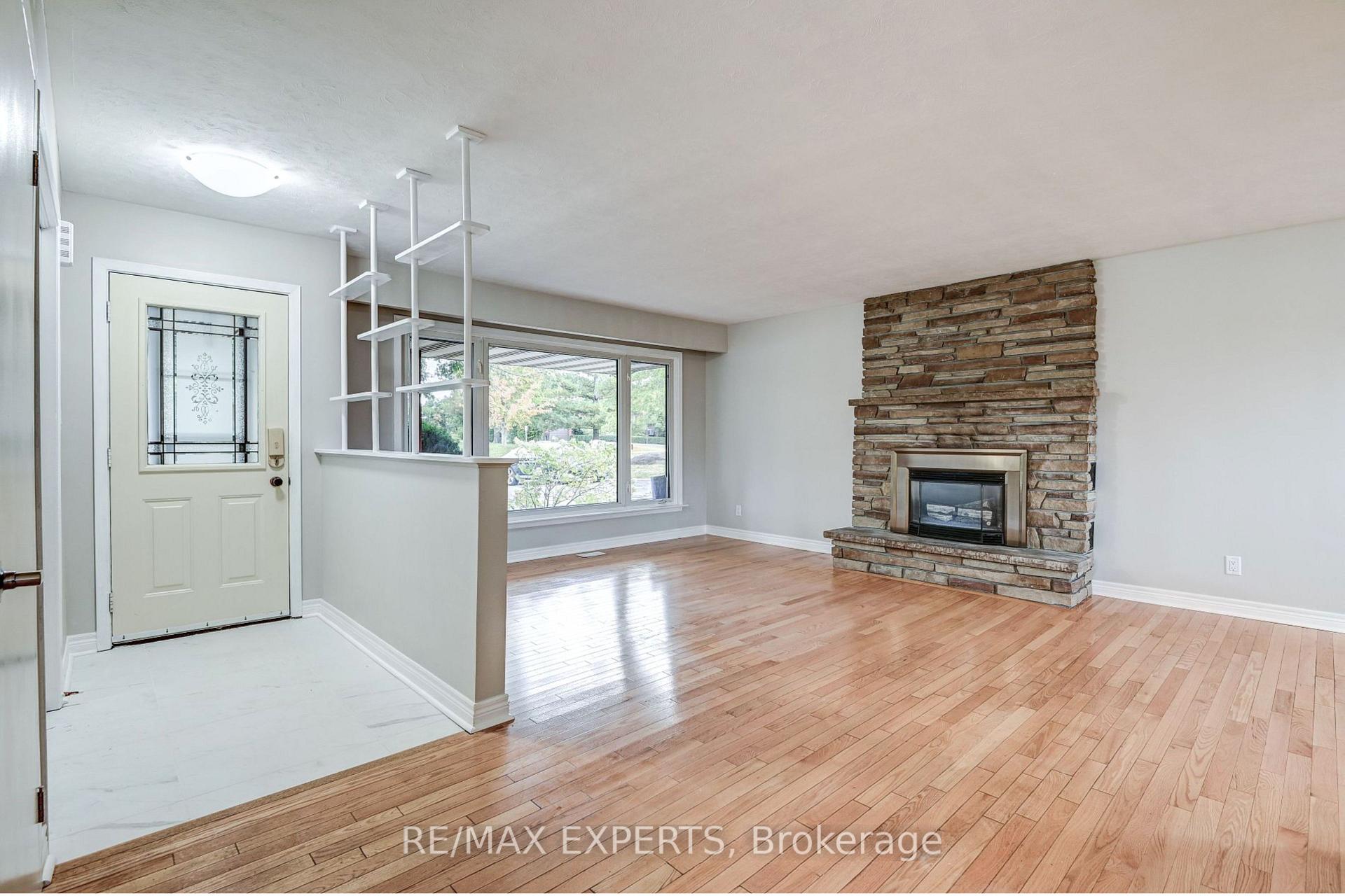 Photo 4 of 5077 Boyne Street E, New Tecumseth, Alliston — HOMEH