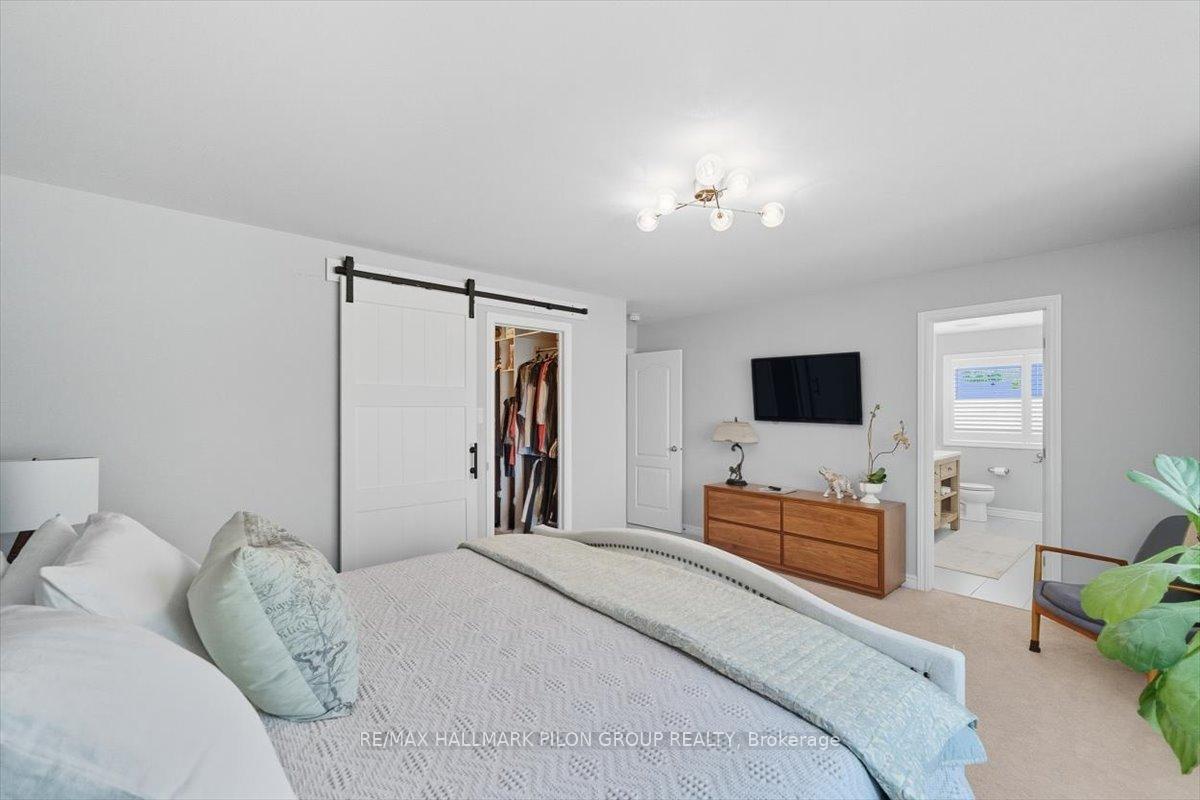 Photo 19 of 200 Enclave Walk, Ottawa, Mer Bleue/Bradley Estates/Anderson Park — HOMEH