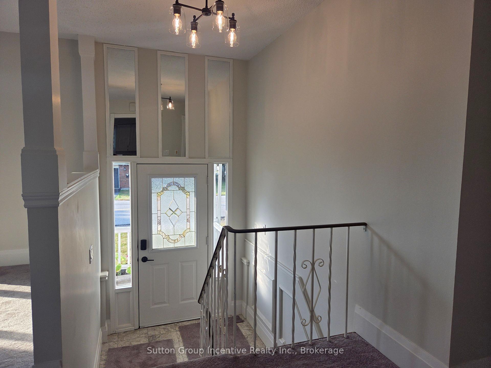 Photo 20 of 424 Raymond Avenue, Orillia — HOMEH